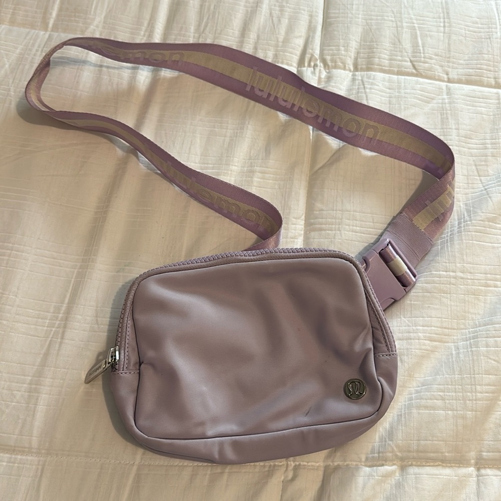 Purple lulu bag